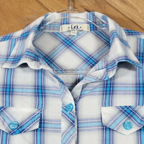 L.E.I. Shirt Dress Women Junior M Plaid Button Front Short Sleeve Blue White - Picture 9 of 9
